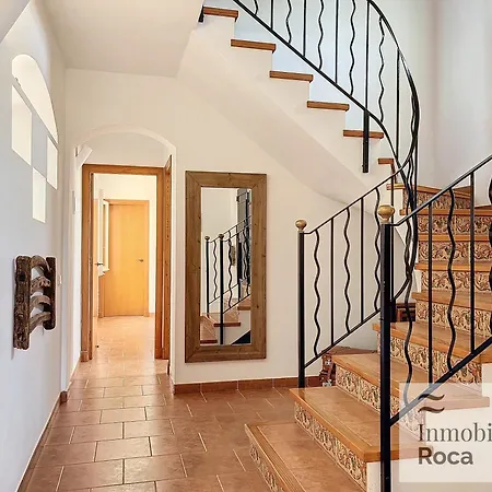 Roca Fornells, Punta Gran 5 F63