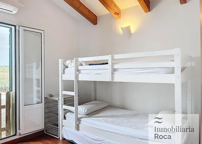 Roca Fornells, Punta Gran 5 F63 בית אירוח פורנלס