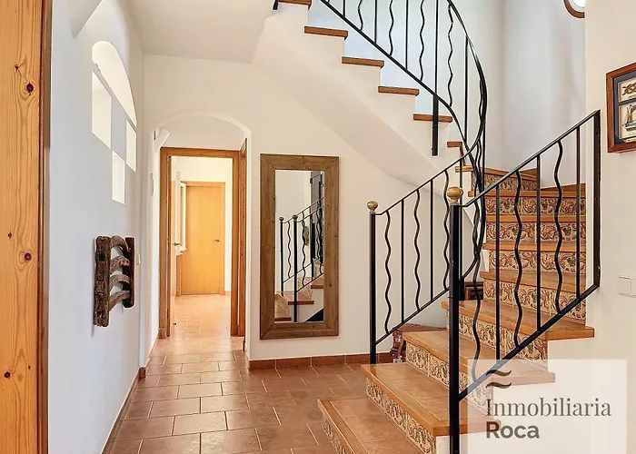 Roca Fornells, Punta Gran 5 F63