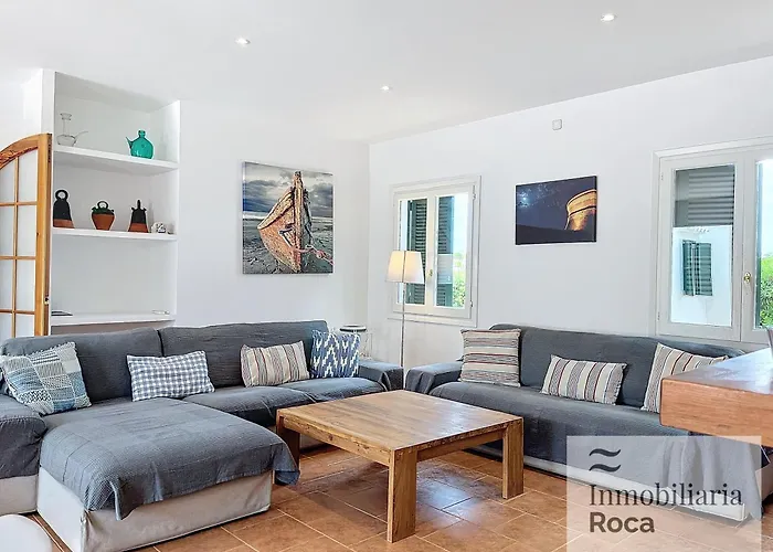 Roca Fornells, Punta Gran 5 F63 * פורנלס