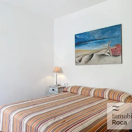 Roca Fornells, Punta Gran 5 F63 *